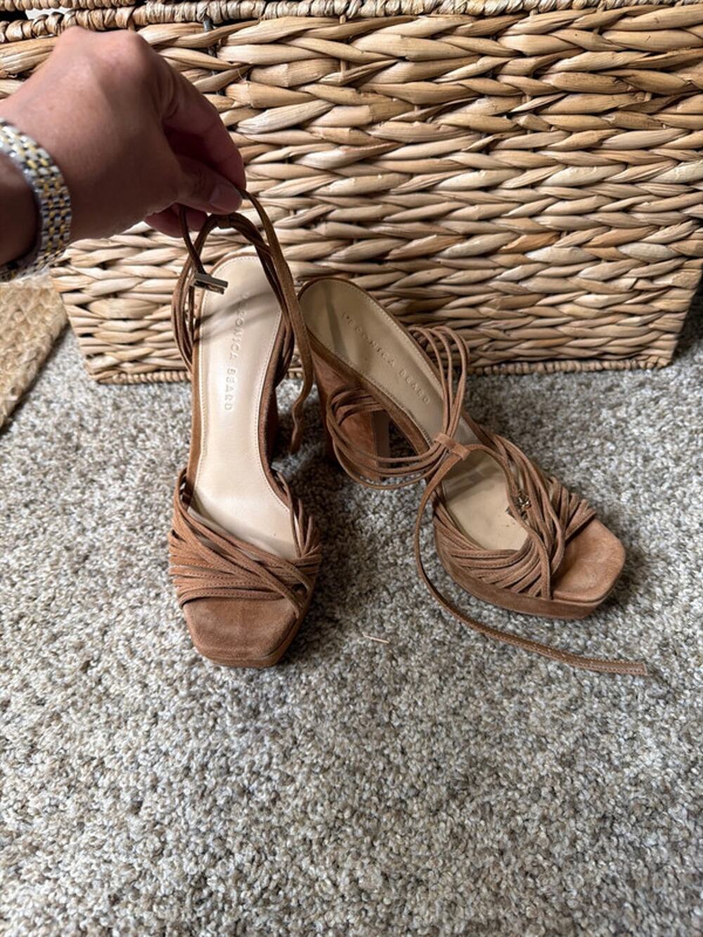 Veronica Beard, beige platform ankle strap, suede heels 8.5 748